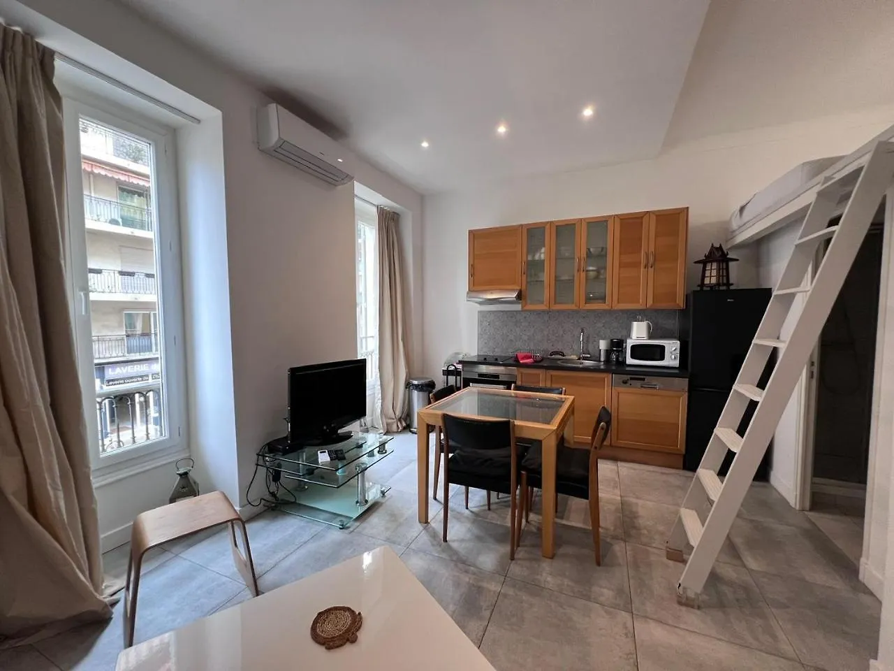 Heart Of Nice Harboor Cosy And Central Apartment